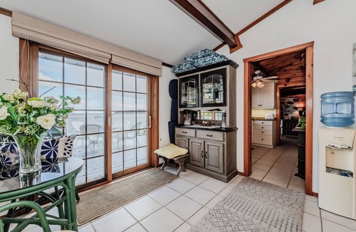 Lion's Head Cottage | Sunrise Retreat: Waterfront Cottage w/Hot Tub & Stunning Views