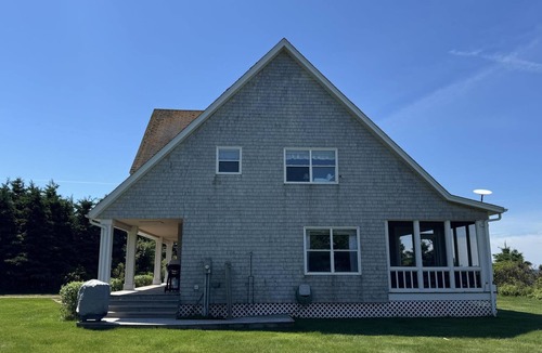 Cape Traverse House | Sunset Point with views of the Confederation Bridge