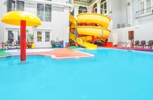 Castlegar Hotel | Super 8 by Wyndham Castlegar BC