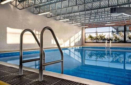 Hearst Hotel | Super 8 by Wyndham Hearst ON