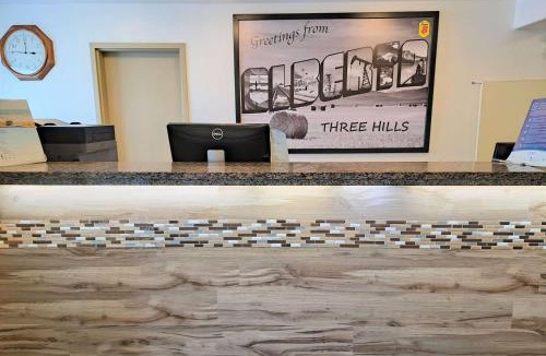Three Hills Hotel | Super 8 by Wyndham Three Hills AB