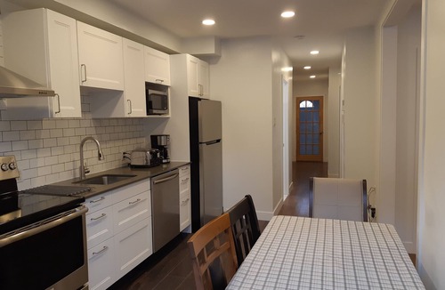 LaSalle Apartment | Superb Apartment in Montreal