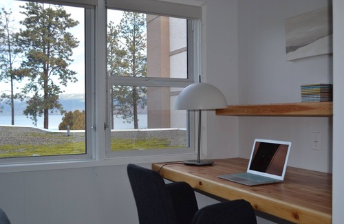 Okanagan-Similkameen House | *SUPERB LOCATION* Directly Across from Lake Okanagan!
