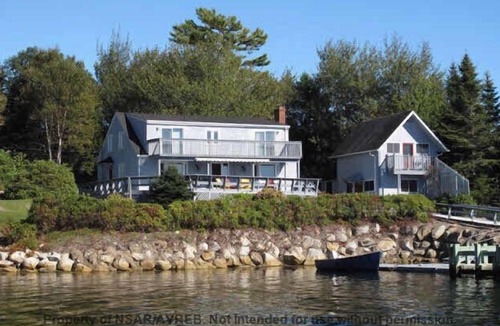 Chester Cottage | Superb Oceanfront with Optional Boathouse