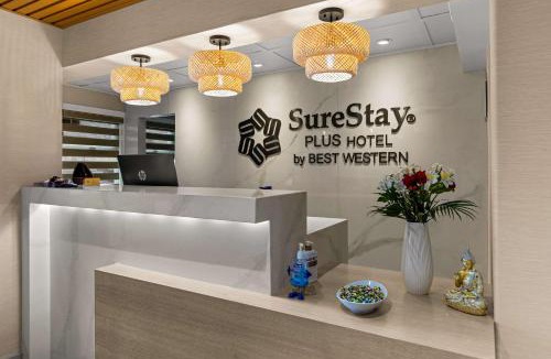 Brooks Hotel | SureStay Plus by Best Western Brooks