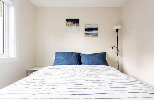 Fleetwood House | Surrey Fleetwood, Stay well home !!