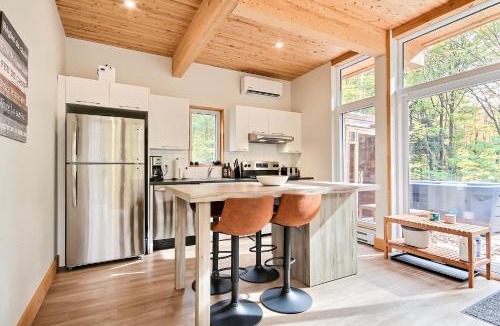 Sutton Ski Chalet | Sutton Wellness Cabin #265 unité du haut