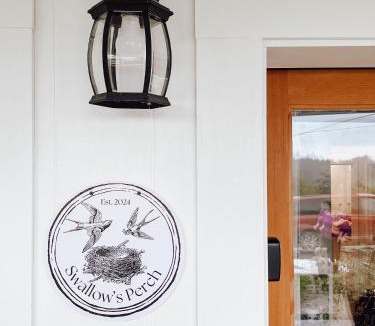 Salt Spring Island Apartment | Swallow's Perch Guest Suite