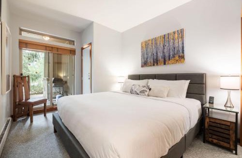 Village North Apartment | Symphony by Outpost Whistler