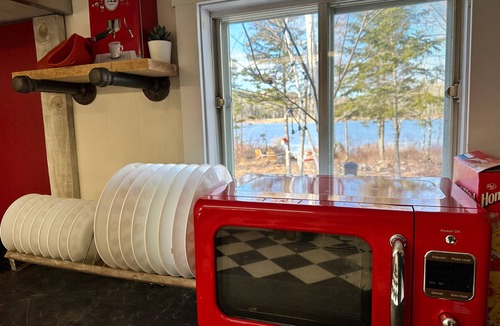 Chester Cabin | Take a break and unwind under the stars on Nova Scotia's beautiful south shore