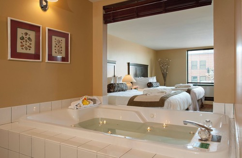 Moose Jaw Hotel | Temple Gardens Hotel & Spa
