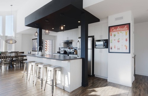 Stoneham Ski Chalet | The 26 - Chalet In Stoneham