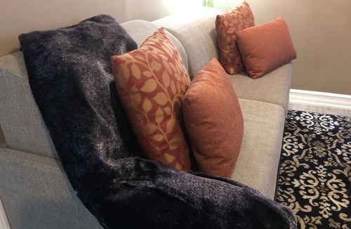 Gibson House | The 2nd LoLin - Quiet Living - Rest Your Head Here