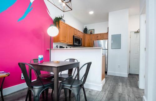 Village North Apartment | The Après, Village Studio with Hot Tub and View