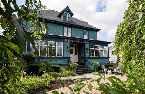 Windsor Hotel | The August House