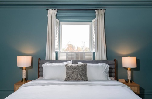 Windsor Hotel | The August House