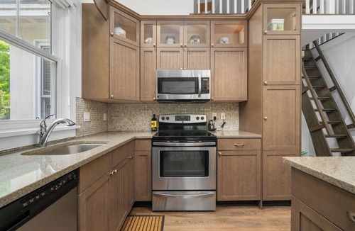 Cherry Valley House | The Balsam - 36 Farm View