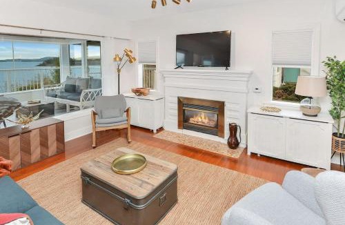 Chemainus Apartment | The Beach House Suite