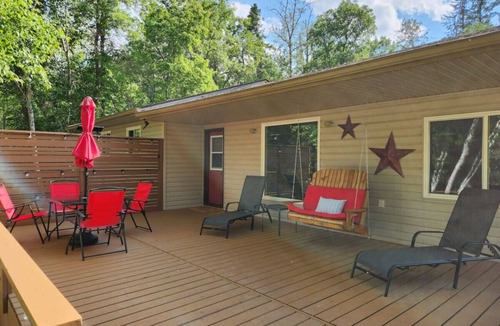 Arnes Cabin | The Birch Grove Escape