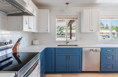 Salmon Arm House | The Bungalow on Turner Creek Trail