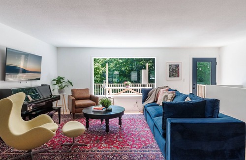 Salmon Arm House | The Bungalow on Turner Creek Trail