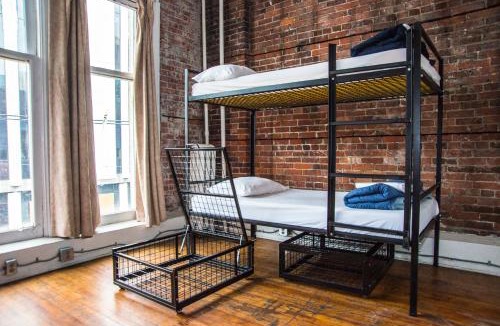 Gastown Hostel | The Cambie Hostel Gastown