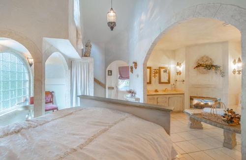 Chemainus House | The Castle