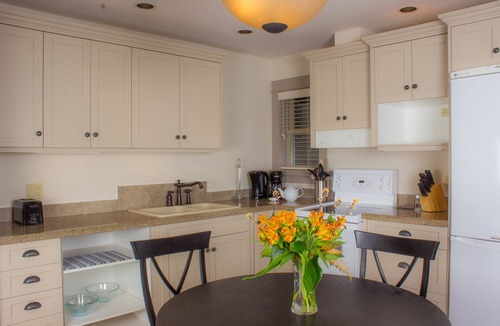 Salt Spring Island Cottage | The Cottages on Salt Spring Island