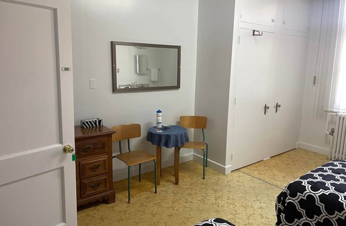Sainte-Anne-des-Monts Hostel | The Couvent, 234 - chambre 2 lits simple