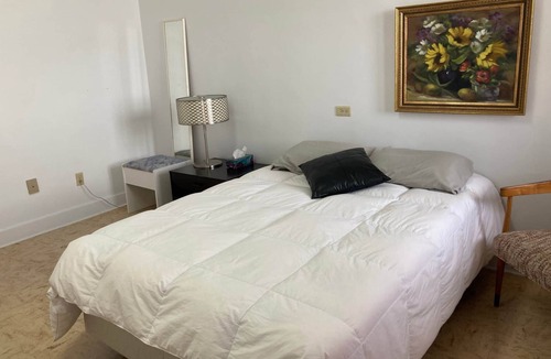 Sainte-Anne-des-Monts Hostel | The Couvent, 327 - chambre Queen