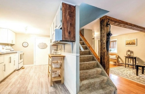 Waterloo Cottage | The Cozy Loft - Gem in the city