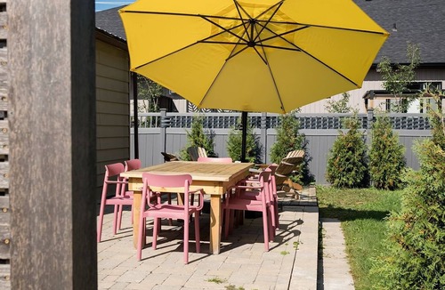 Prince Edward House | The Darcie House - cozy, pet-friendly home in PEC