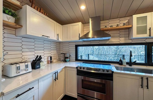Saint-Michel-des-Saints Ski Chalet | The Dazzling Chalet is much more than just accommodation; it's an experience to be lived.
