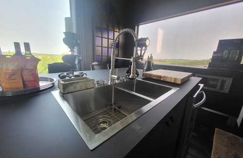 Batoche Cottage | The Deck House - Luxury Getaway