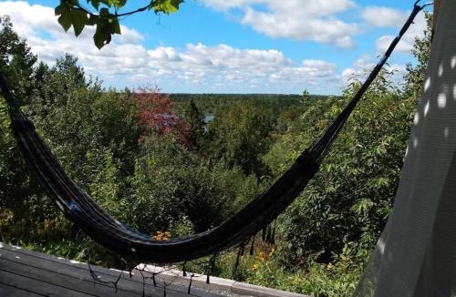 Italy Cross House | The Eagle's Landing on Minamkeak Lake - A Serene Escape
