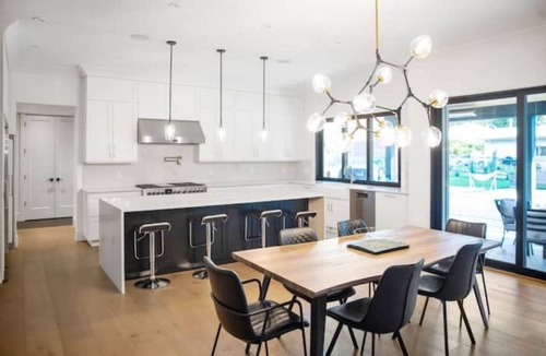 Langley House | The Fernridge Escape: 5BD Family Retreat!