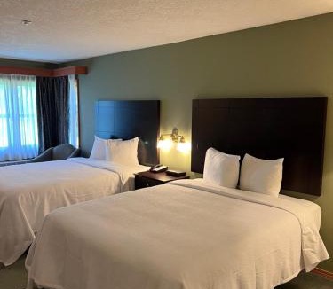 Regional District of Nanaimo Hotel | The Grand Hotel Nanaimo