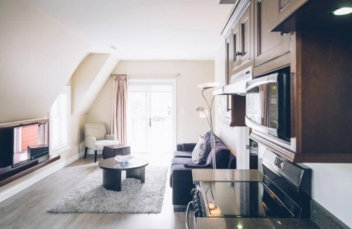Queens Square Hotel | The Great George