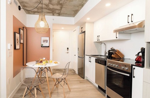 Saint-Roch Apartment | The Harfang | Parking | Pool and BBQ | Office and AC