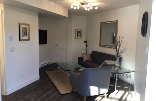 Aldergrove Apartment | The home's sweet home in the meadows