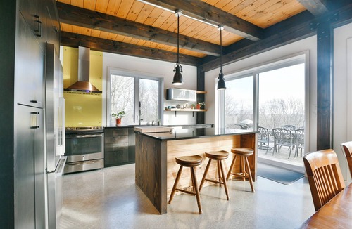 Valcourt House | The house on the maple grove. Private land close to local attractions