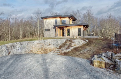 Valcourt House | The house on the maple grove. Private land close to local attractions