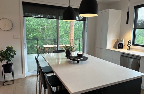 Orford Condo | The JOFORD, Condo, 5 minutes from skiing, Sépaq with extras (bikes, paddles +)