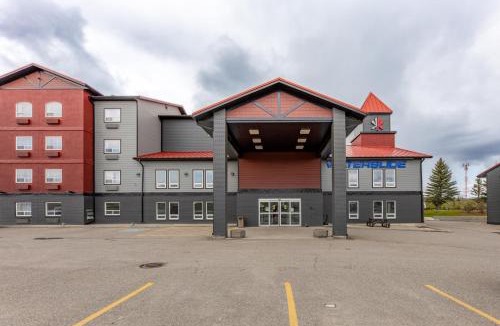 Hinton Hotel | The Kanata by BCMInns - Hinton