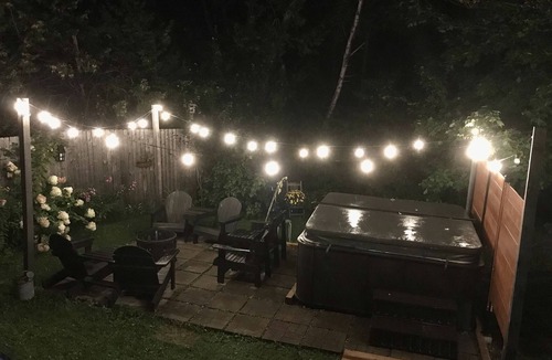 Kingsclear House | The King's Hideaway/hot tub/18 min.away to F’ton shops&rest/Mactaquac Park