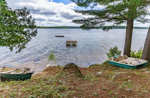 Algonquin Highlands Ski Chalet | The Lakehouse