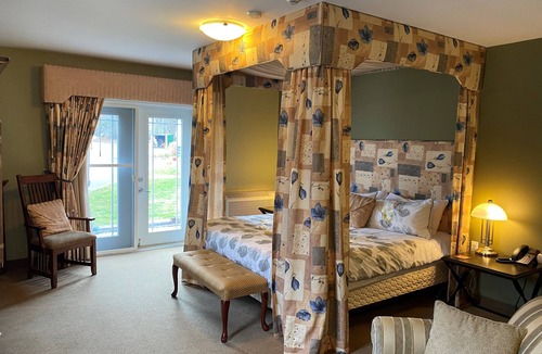 Ben Eoin Bed & Breakfast | The Lakes at Ben Eoin Golf Club and Resort