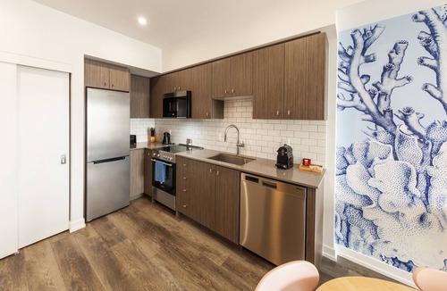 Kitchener Hotel | The Laundry Rooms Station Park Kitchener