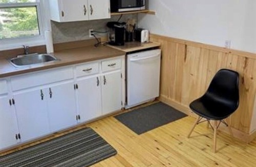 Cavendish Cottage | The Little Foxes Den Cottage in Cavendish PEI