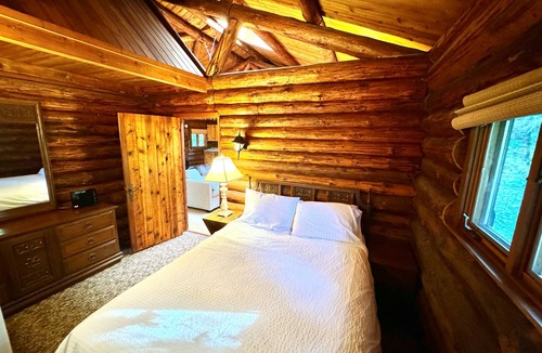 Victoria Beach Cabin | The Lodge at Victoria Beach - In the heart of the Victoria Beach Restricted Area